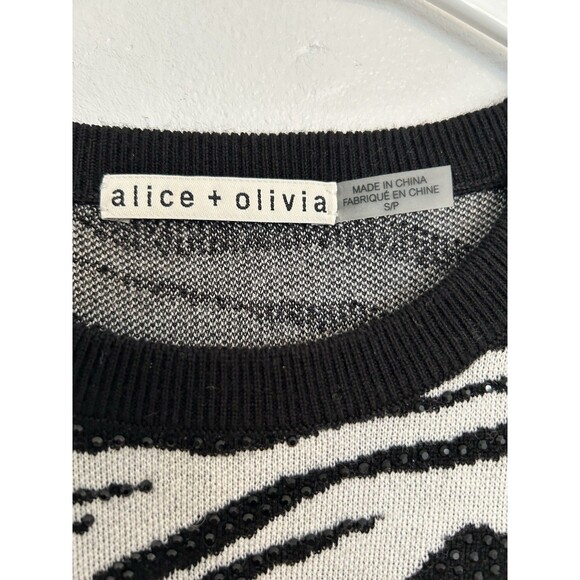 Alice + Olivia Womens Connie Embellished Knit Crew Neck Pullover Sweater Size Sm - Picture 4 of 6